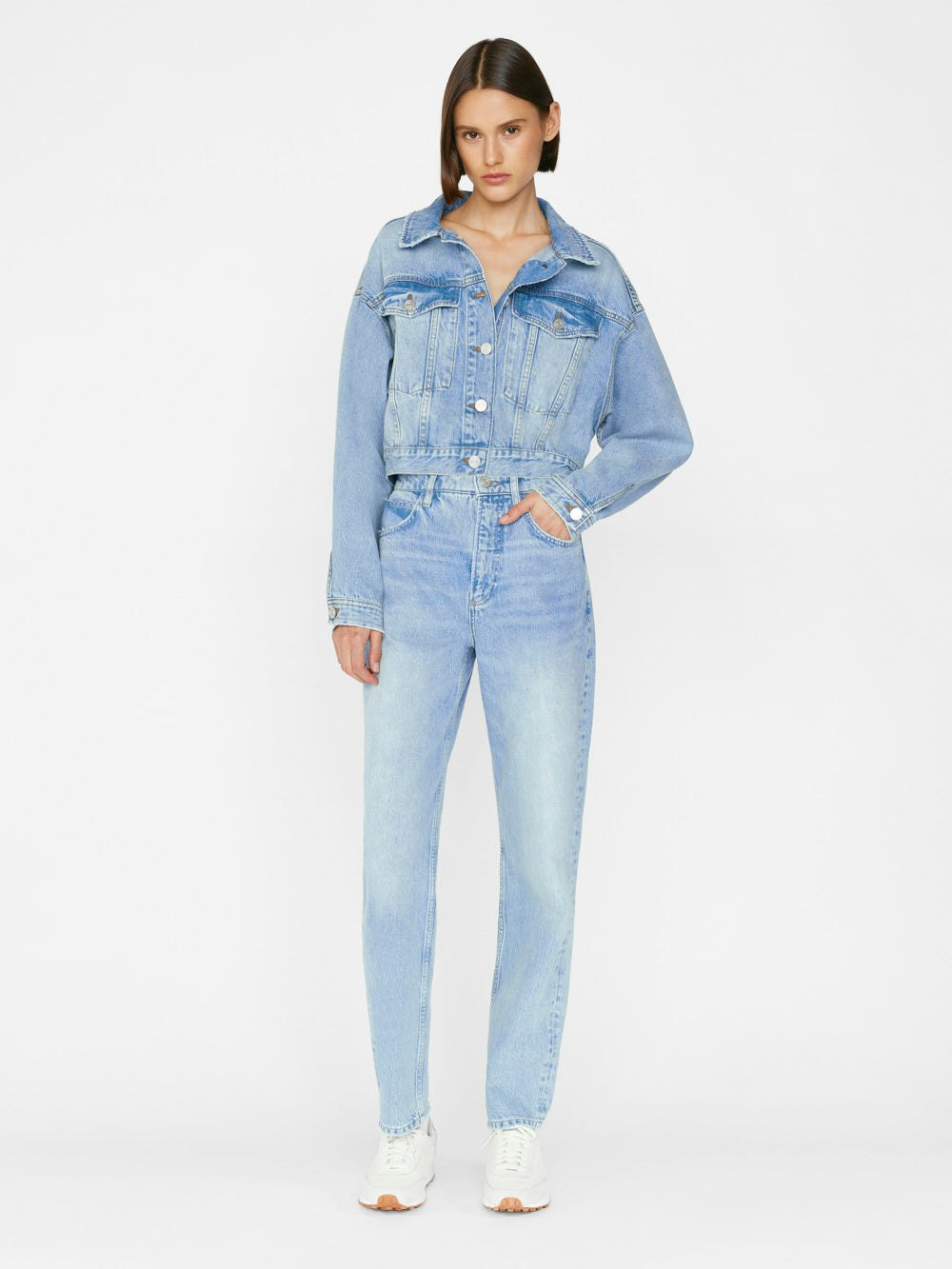 jeans full body view alt:hover